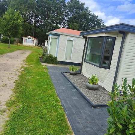 Chalet Midden In De Natuur! Anloo Bagian luar foto