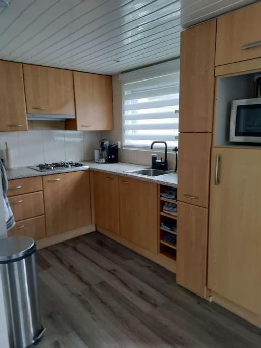 Chalet Midden In De Natuur! Anloo Bagian luar foto